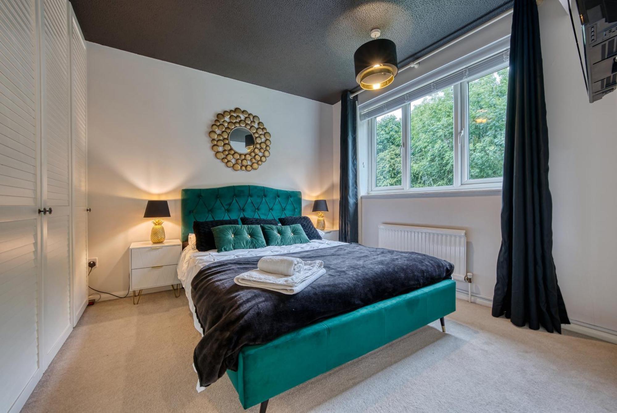 Capri 13 Sa: University-Adjacent House with Garden and Motorway Access Loughborough Exterior photo